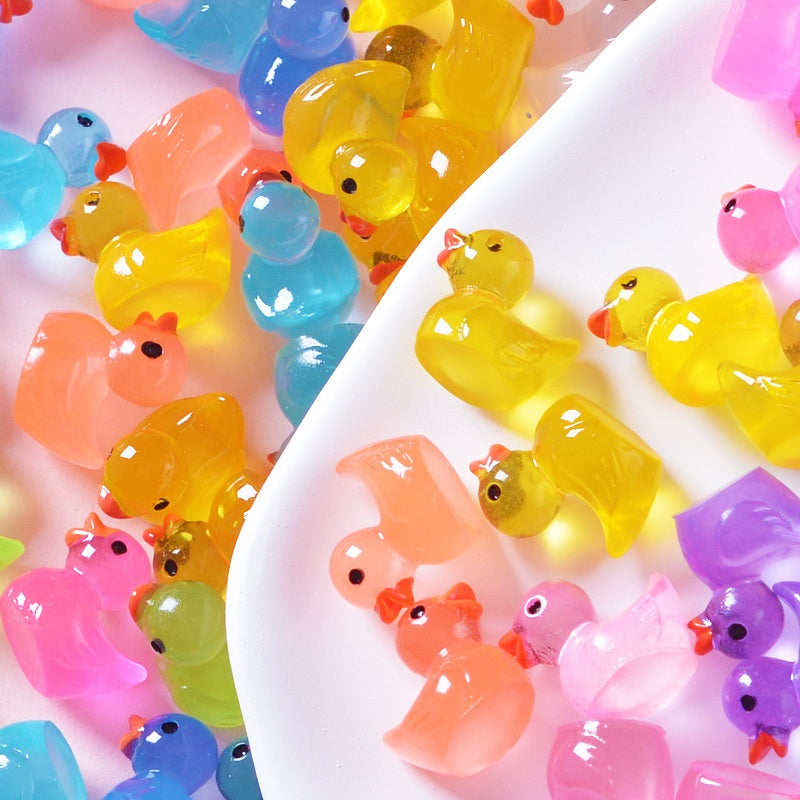 1001: Animal Match-Up Challenge! Open the 10 blind bags, if the same type of animal encounters the same type of animal, open another bag, Glowing at night Animals, luminous turtle, red panda, duck, polar bear, bunny, Halloween gifts, holiday gifts